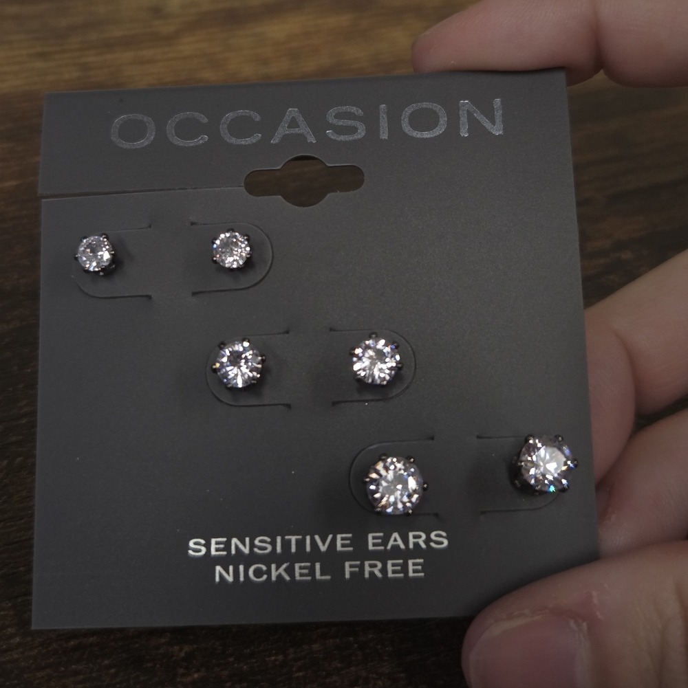 Occasion Hematite Crystal Stud Earrings Set